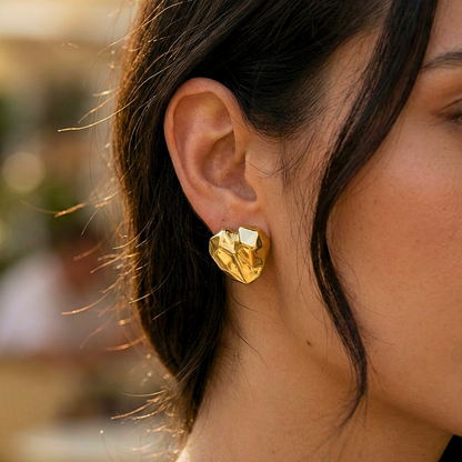 Aurora Facet Heart Studs