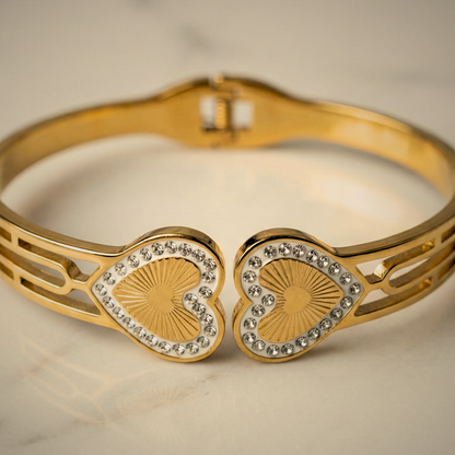 Eternal Heart Bracelet